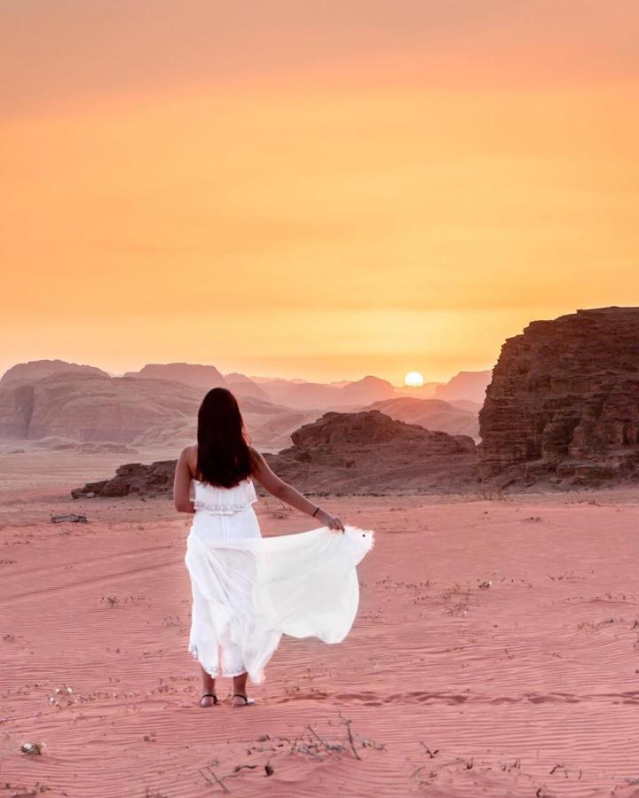 Rum Warm Bubble Camp Wadi Rum Ngoại thất bức ảnh