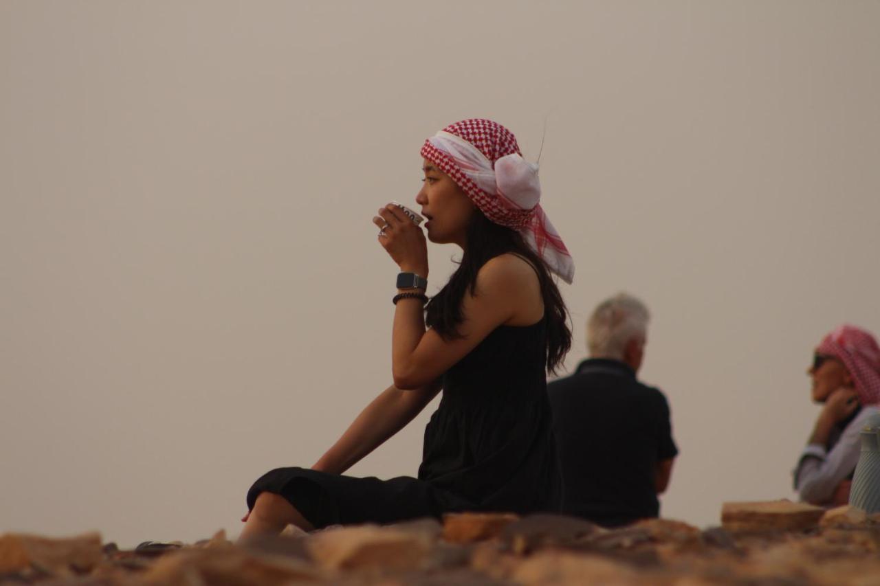 Rum Warm Bubble Camp Wadi Rum Ngoại thất bức ảnh