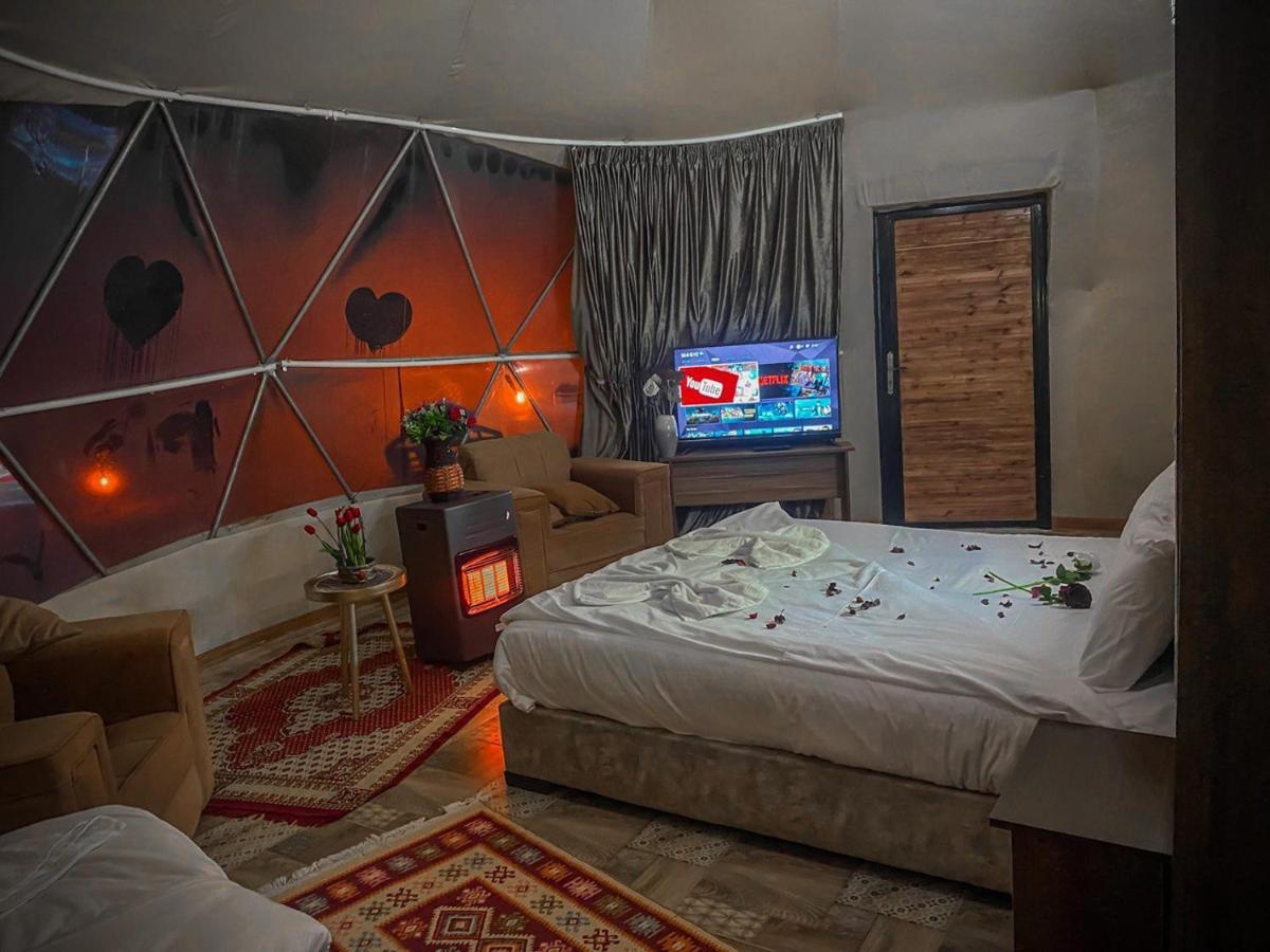 Rum Warm Bubble Camp Wadi Rum Ngoại thất bức ảnh