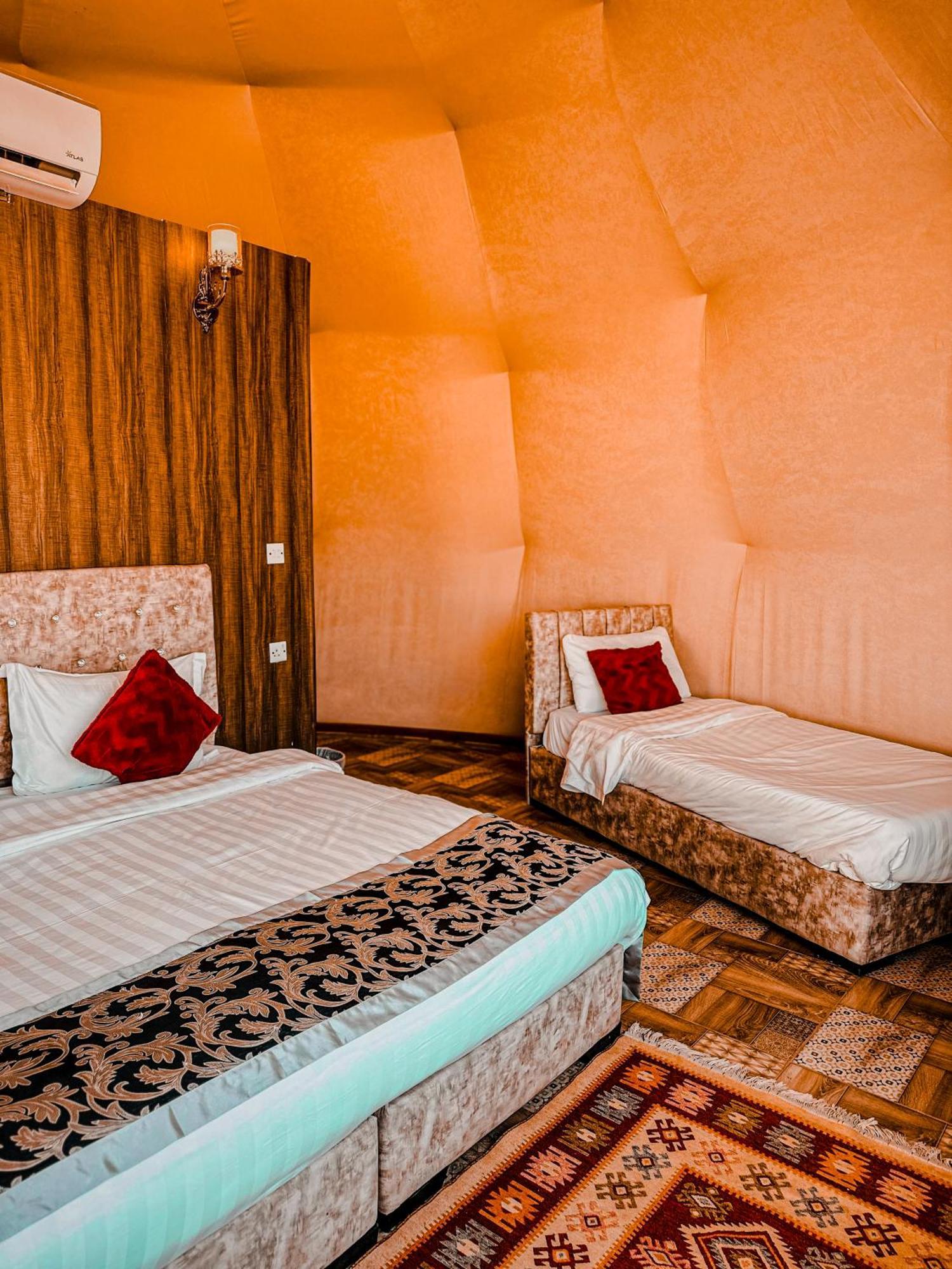 Rum Warm Bubble Camp Wadi Rum Ngoại thất bức ảnh